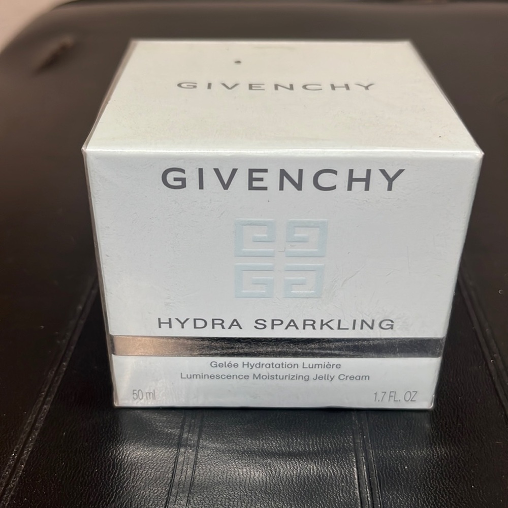 Givenchy hydra sparkling gelee lumiere